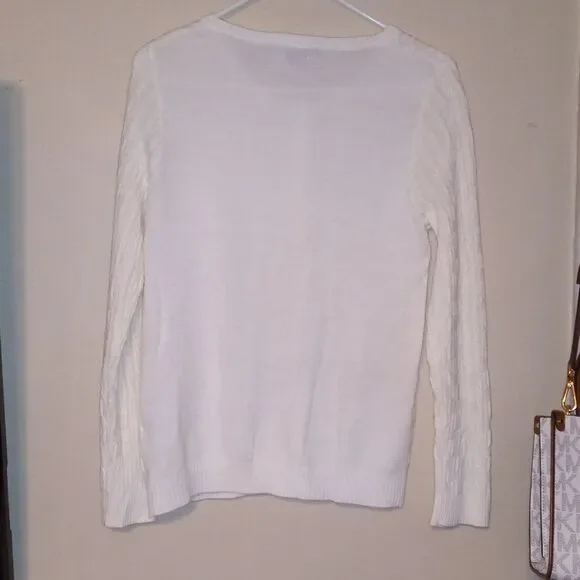 Basic Editions Sweater - Picture 5 of 5